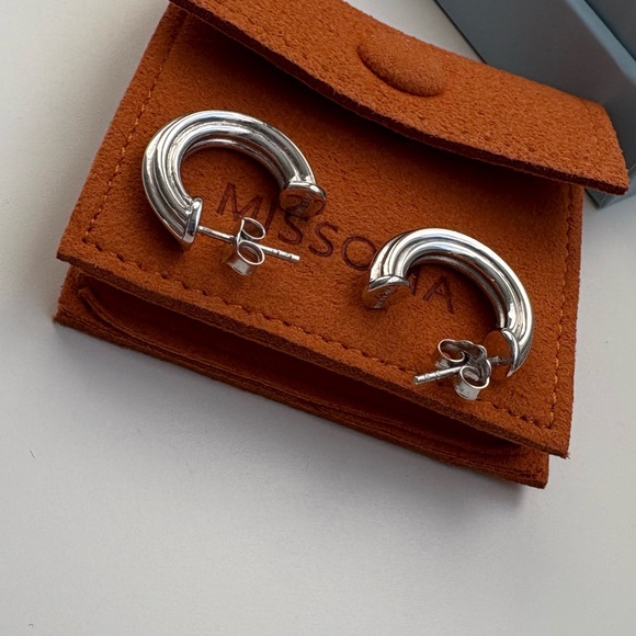 Missoma Ridge Silver Hoop Earrings, Small - Picture 5 of 6